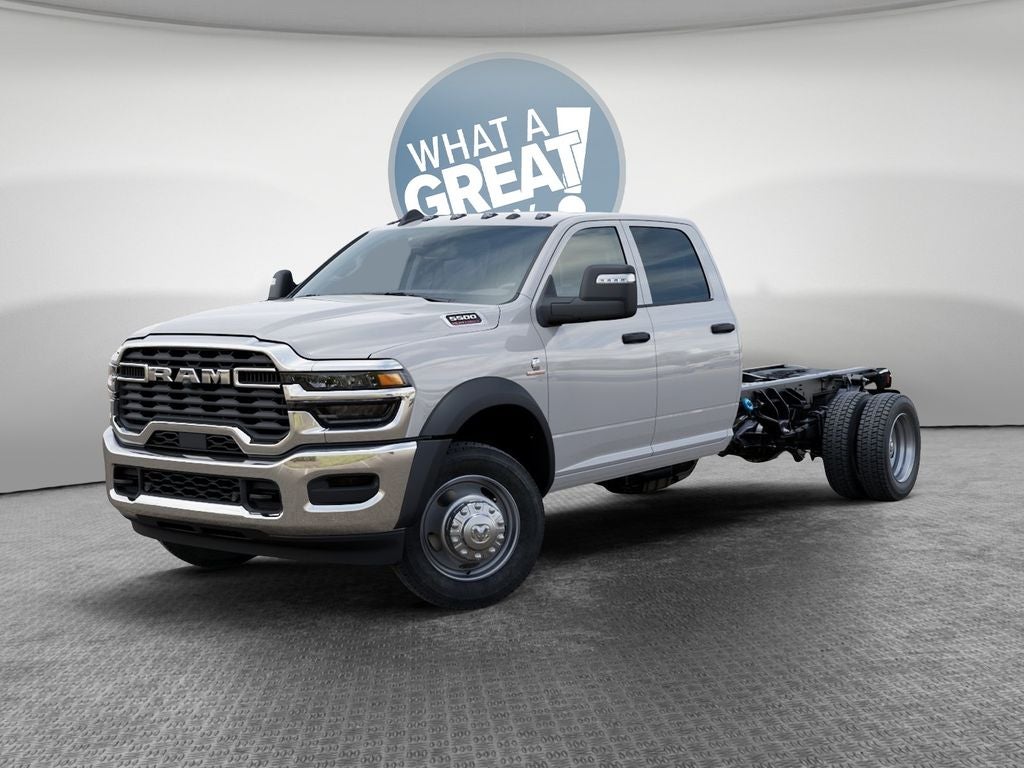 2026 RAM 5500 Chassis Cab RAM 5500 TRADESMAN CHASSIS CREW CAB 4X4 84' CA