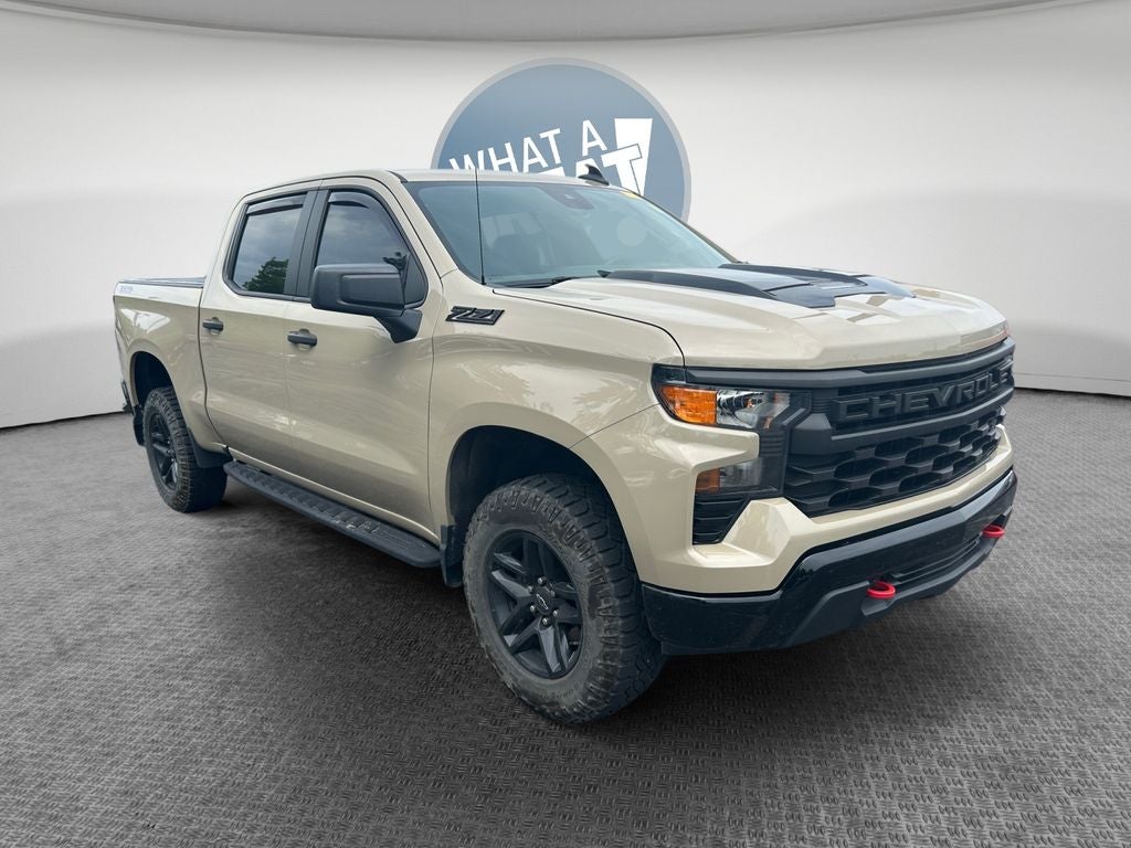 2022 Chevrolet Silverado 1500 4WD Crew Cab Short Bed Custom Trail Boss