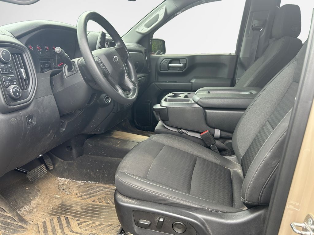 2022 Chevrolet Silverado 1500 4WD Crew Cab Short Bed Custom Trail Boss