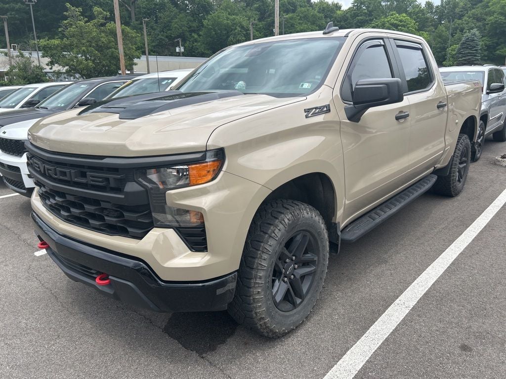 2022 Chevrolet Silverado 1500 4WD Crew Cab Short Bed Custom Trail Boss