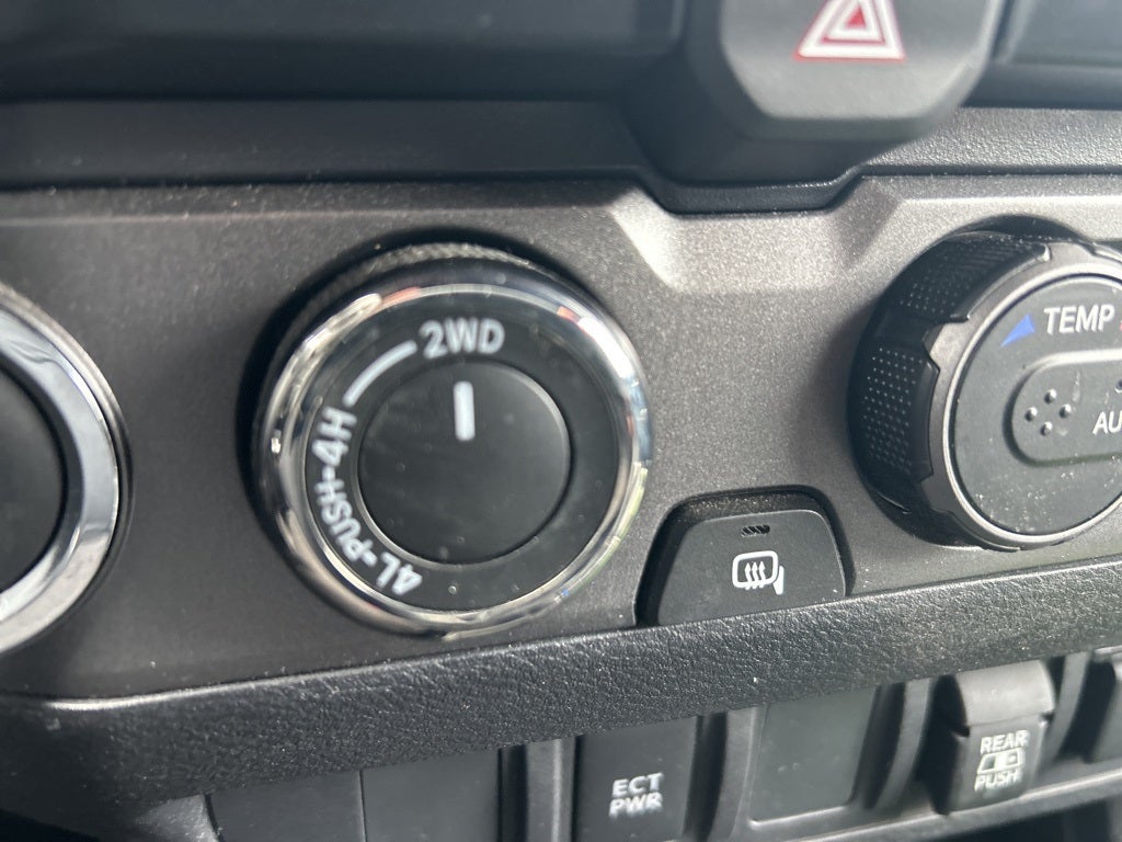 2023 Toyota Tacoma TRD Sport V6