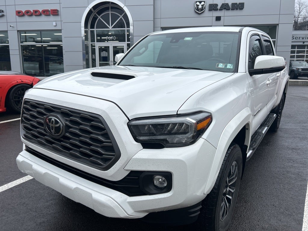 2023 Toyota Tacoma TRD Sport V6