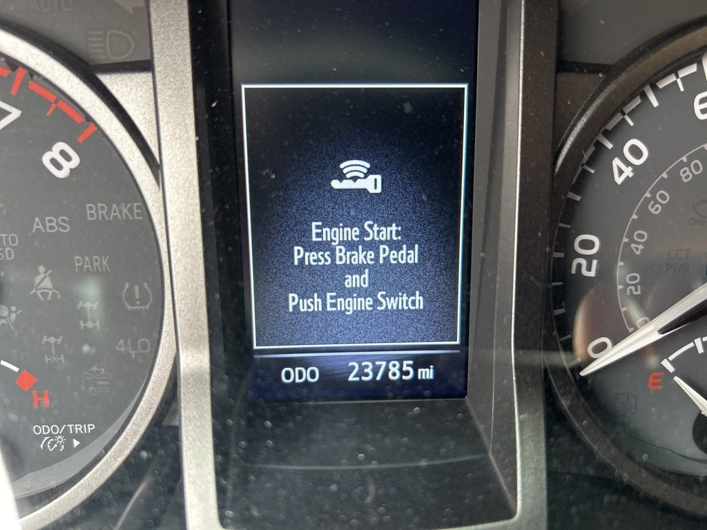 2023 Toyota Tacoma TRD Sport V6