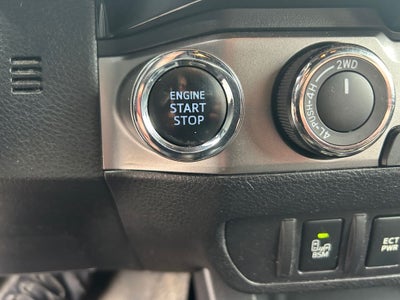 2017 Toyota Tacoma Limited V6