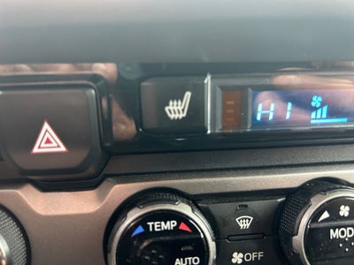 2017 Toyota Tacoma Limited V6