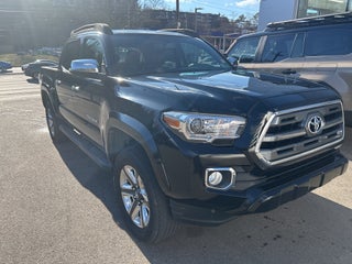 2017 Toyota Tacoma Limited V6