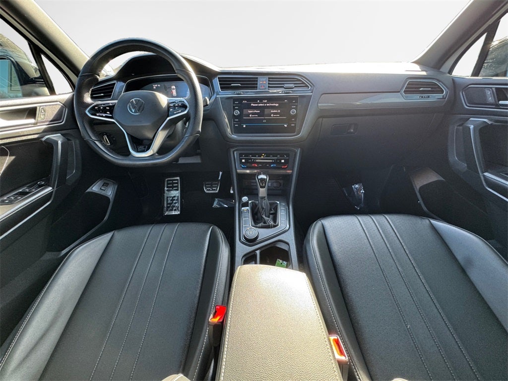 2024 Volkswagen Tiguan 2.0T SE R-Line Black