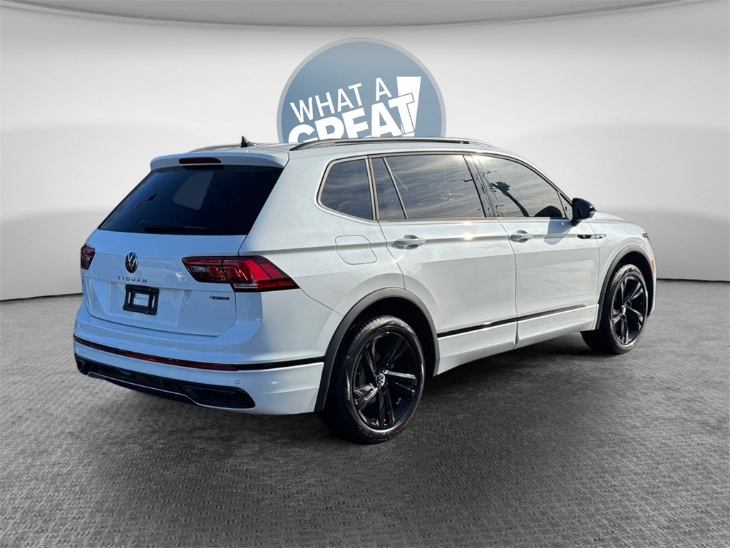 2024 Volkswagen Tiguan 2.0T SE R-Line Black