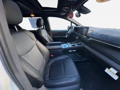 2024 Toyota Sienna XSE 7 Passenger