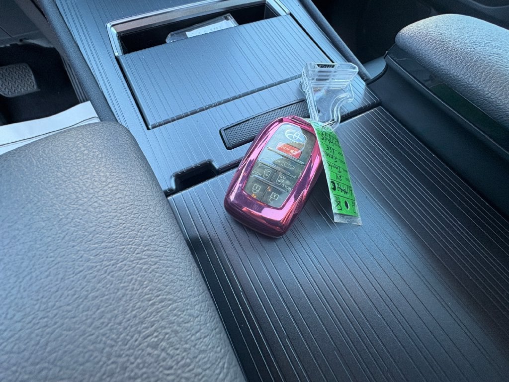 2024 Toyota Sienna XSE 7 Passenger
