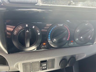 2014 Toyota Tacoma Base V6