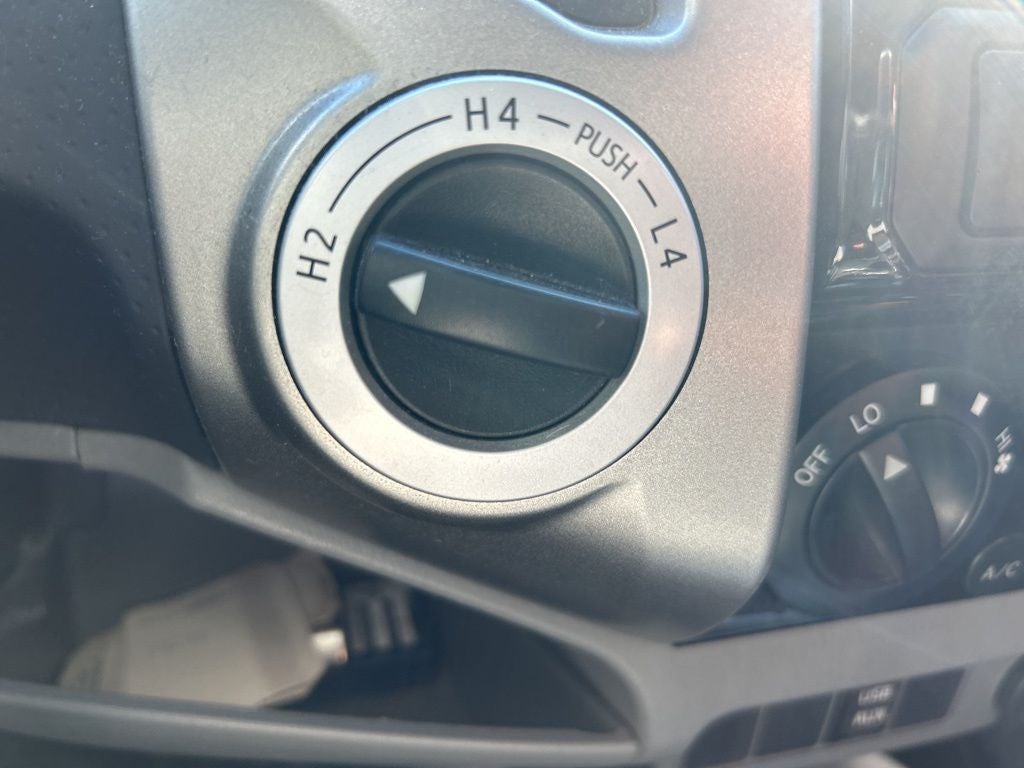 2014 Toyota Tacoma Base V6