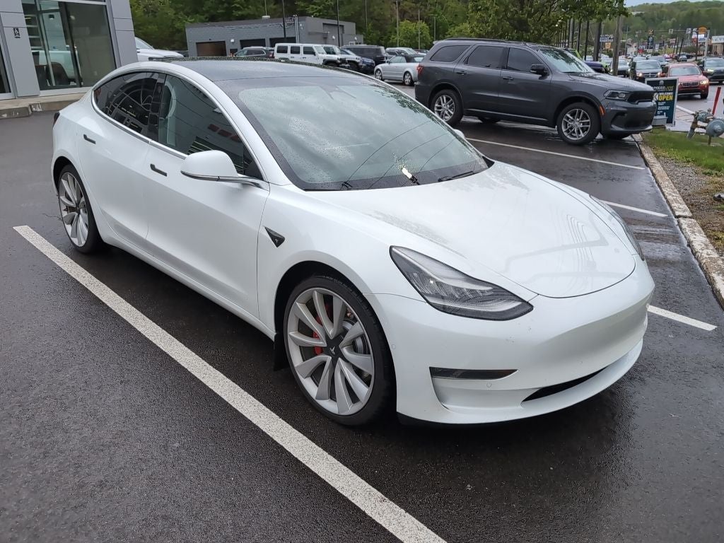 2019 Tesla Model 3 Performance
