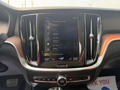 2021 Volvo S60 T5 Momentum