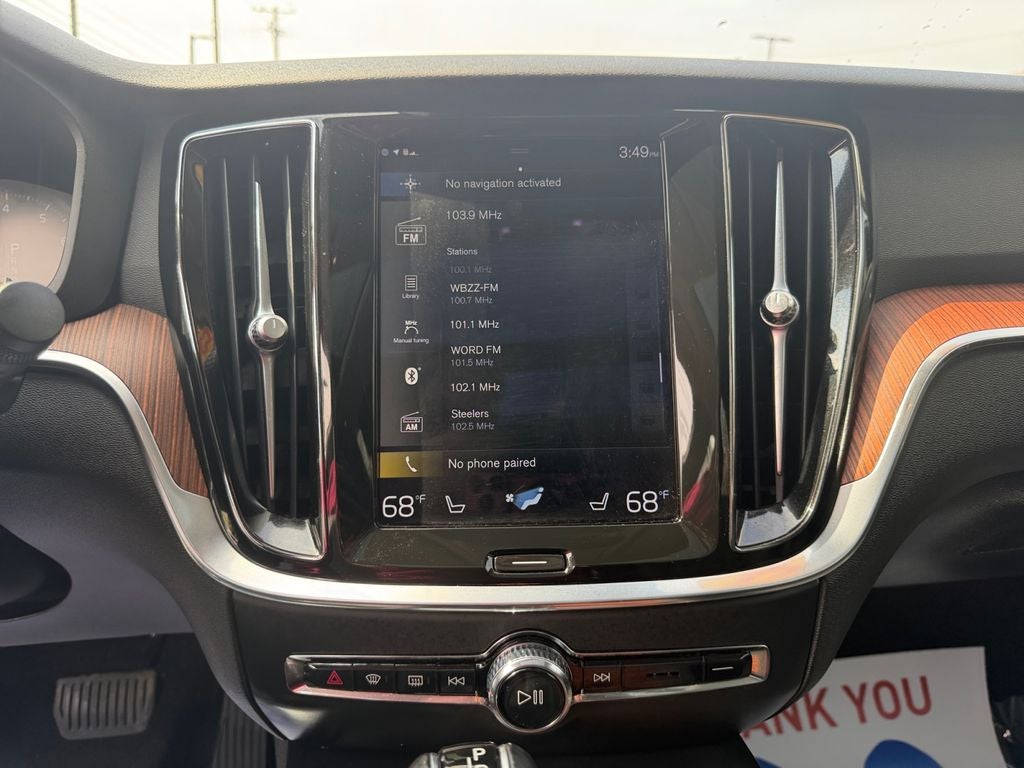 2021 Volvo S60 T5 Momentum