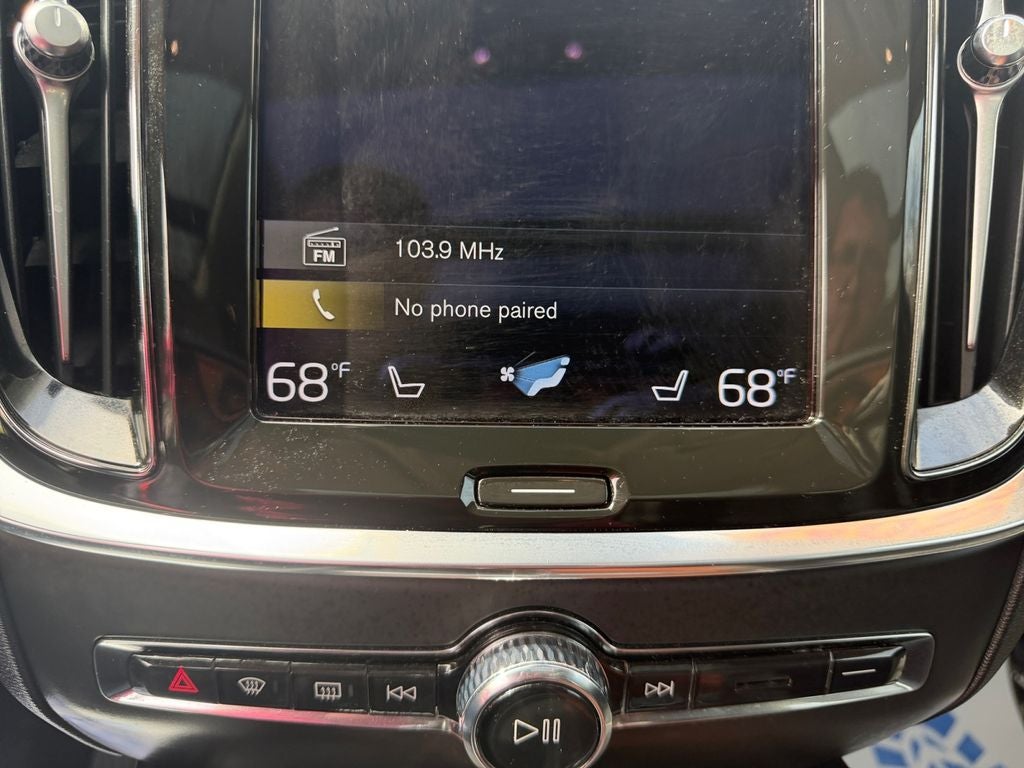 2021 Volvo S60 T5 Momentum