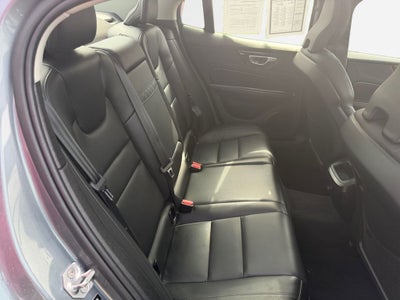2021 Volvo S60 T5 Momentum