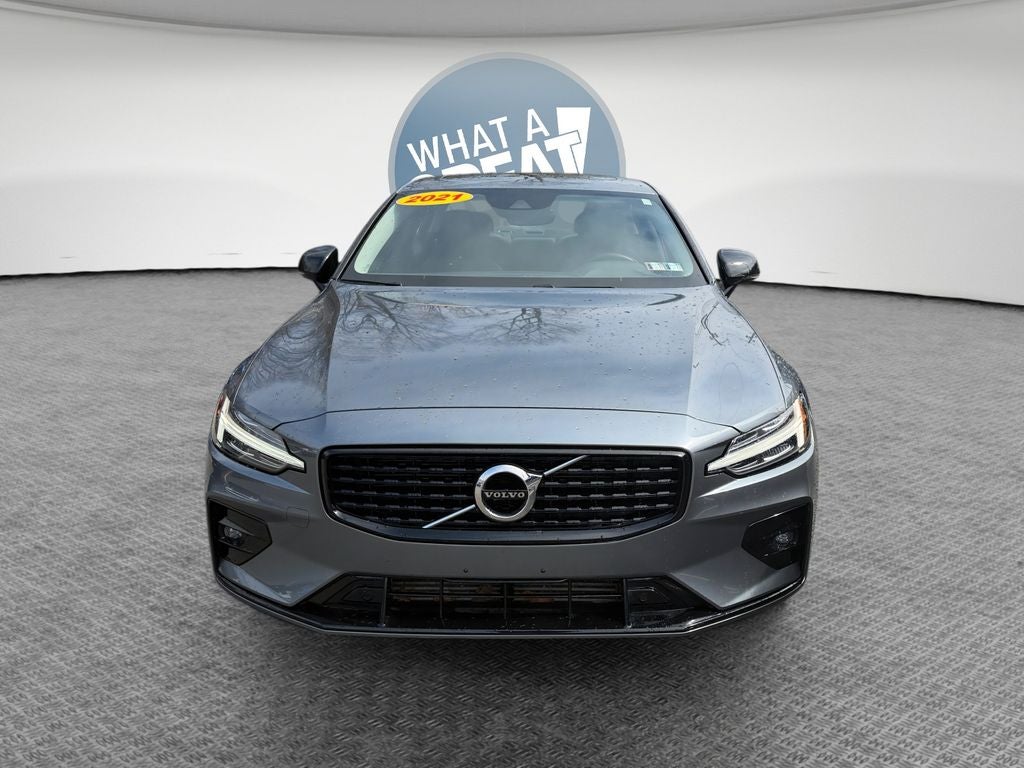 2021 Volvo S60 T5 Momentum