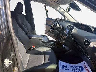 2019 Toyota Prius XLE AWD-e