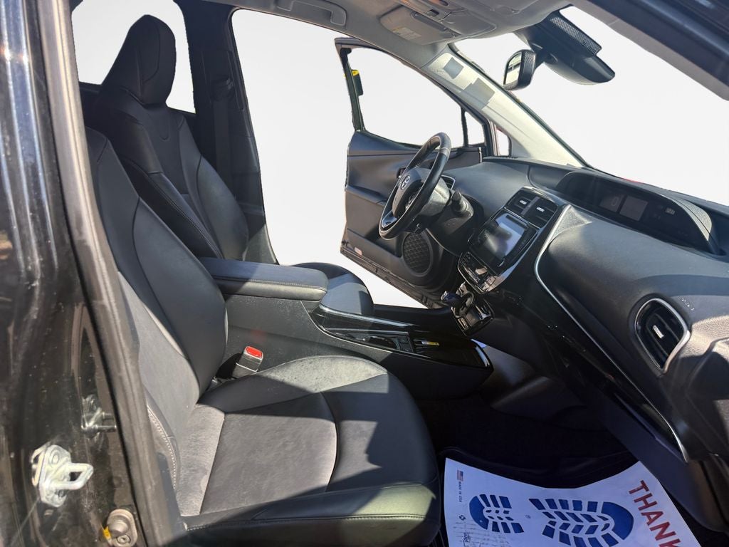 2019 Toyota Prius XLE AWD-e