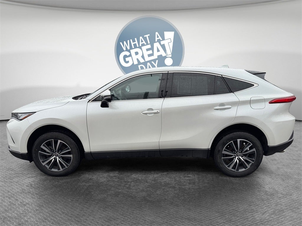 2023 Toyota Venza LE