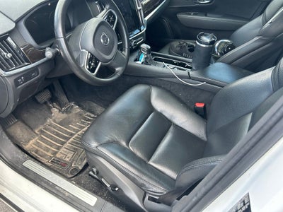 2018 Volvo S90 T6 Momentum