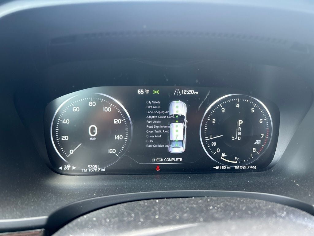2018 Volvo S90 T6 Momentum