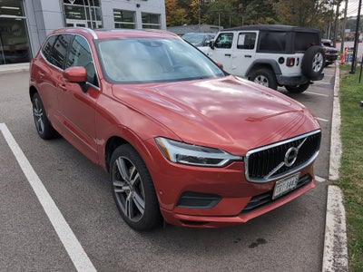 2018 Volvo XC60 T6 Momentum