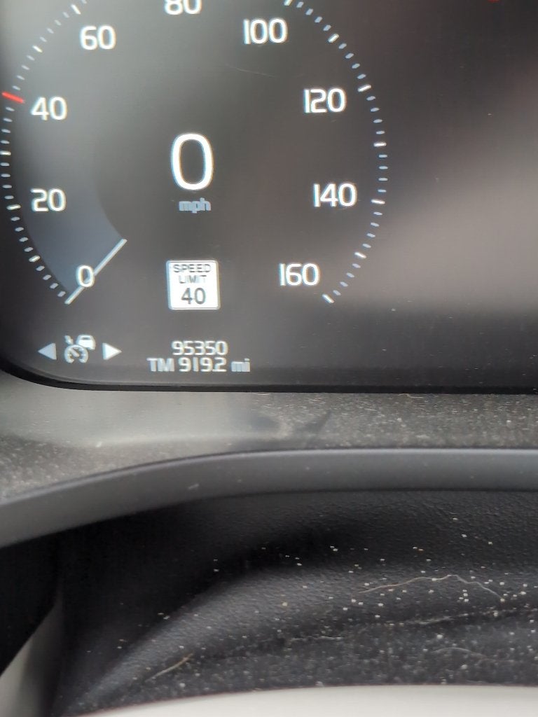 2018 Volvo XC60 T6 Momentum
