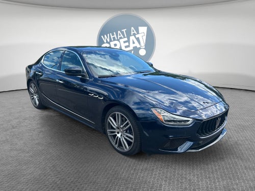 2022 Maserati Ghibli Modena Q4