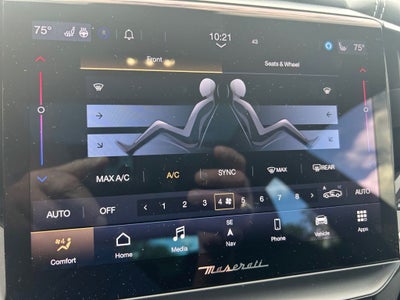2022 Maserati Ghibli Modena Q4