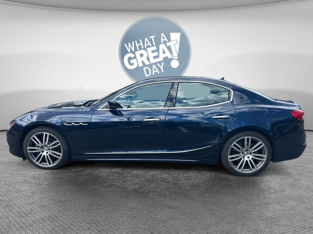 2022 Maserati Ghibli Modena Q4