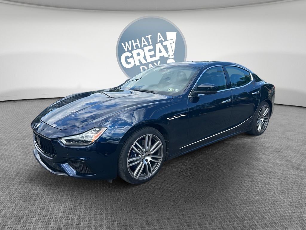 2022 Maserati Ghibli Modena Q4
