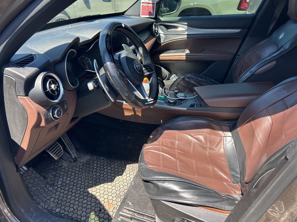 2019 Alfa Romeo Stelvio Ti Sport