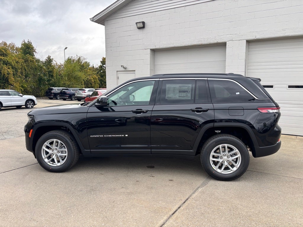 2025 Jeep Grand Cherokee Laredo X