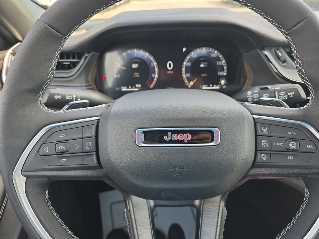 2026 Jeep Grand Cherokee Altitude