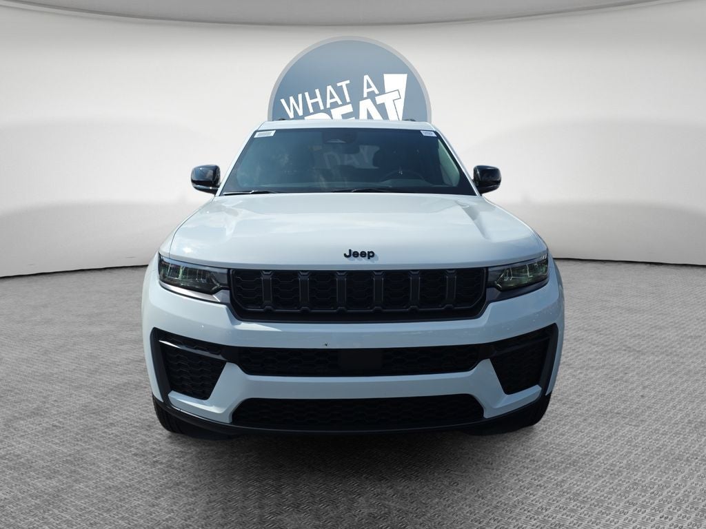 2026 Jeep Grand Cherokee Altitude