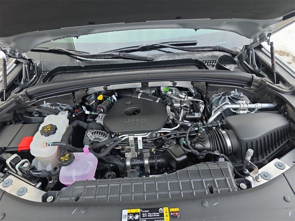 2026 Jeep Grand Cherokee Laredo