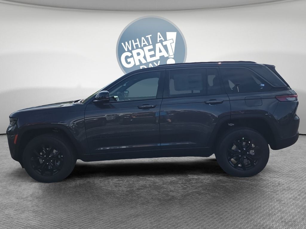 2026 Jeep Grand Cherokee Altitude