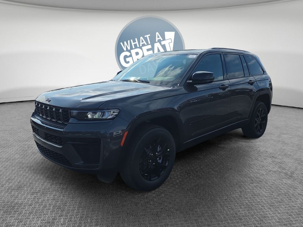 2026 Jeep Grand Cherokee Altitude