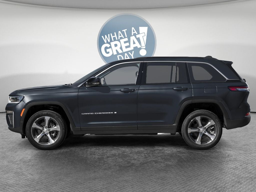 2027 Jeep Grand Cherokee Altitude