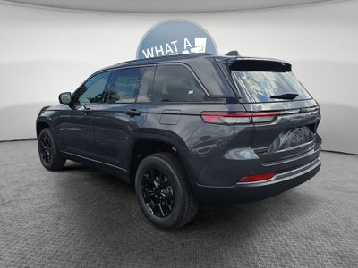2026 Jeep Grand Cherokee Altitude