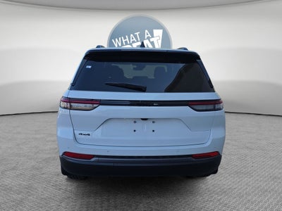 2026 Jeep Grand Cherokee Laredo