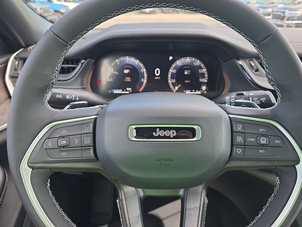 2027 Jeep Grand Cherokee Altitude