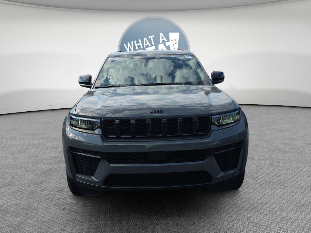 2027 Jeep Grand Cherokee Altitude