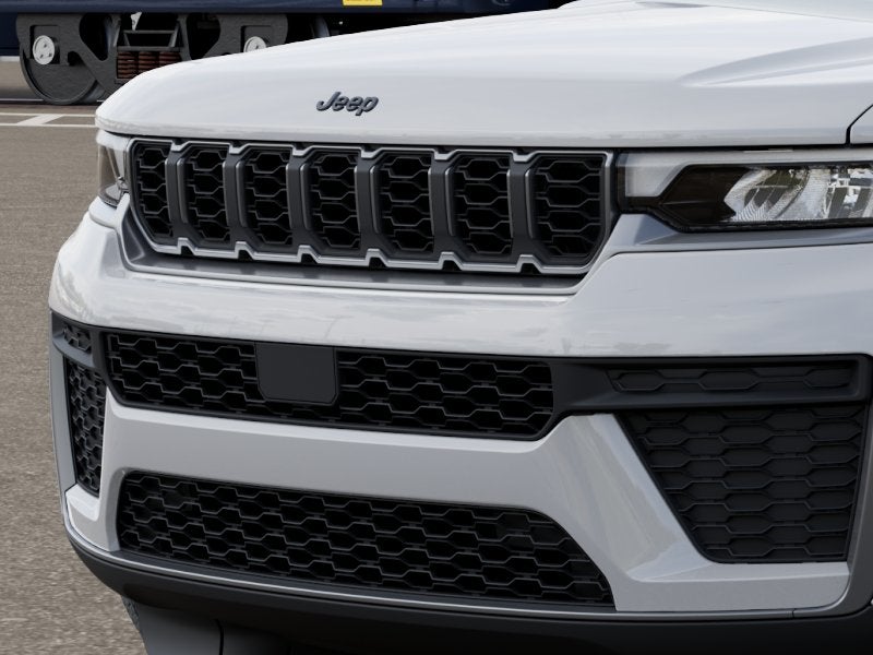 2026 Jeep Grand Cherokee Altitude