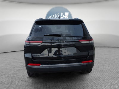 2026 Jeep Grand Cherokee Laredo