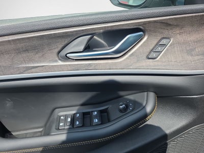 2026 Jeep Grand Cherokee Base