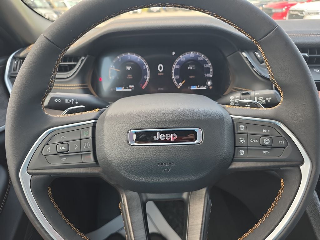 2026 Jeep Grand Cherokee Base