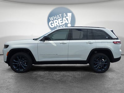 2026 Jeep Grand Cherokee Base